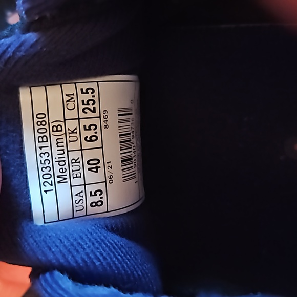 Brooks Women Adrenaline GTS22 cushion support Blue/purple/pink US 8.5 - Picture 6 of 7